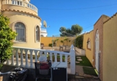 Chalet independiente con terreno en venta en la España, Orihuela, ref: TR373048 foto