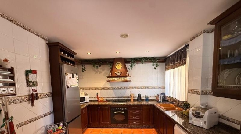 Málaga - Antequera - 305m2