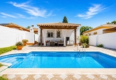 Chalet independiente con terreno en venta en la España, Chiclana de la Frontera, ref: TR411819 foto