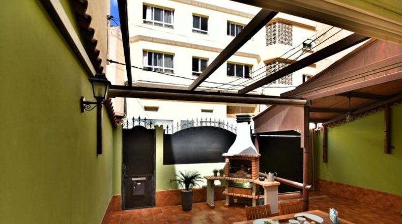 Las Palmas - Santa Lucía de Tirajana - 211m2
