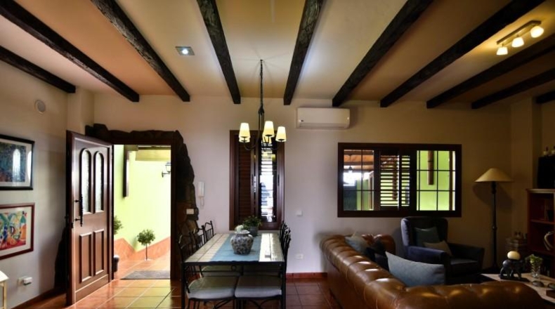 Las Palmas - Santa Lucía de Tirajana - 211m2