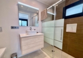 Chalet independiente con terreno en venta en la España, Benijófar, ref: TR411822 foto