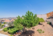 Chalet independiente con terreno en venta en la España, Cájar, ref: TR411831 foto