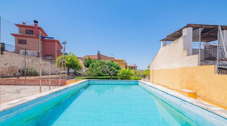 Granada - Cájar - 1105m2