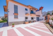 Chalet independiente con terreno en venta en la España, Cájar, ref: TR411831 foto