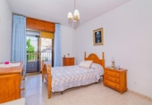 Chalet independiente con terreno en venta en la España, Cájar, ref: TR411831 foto