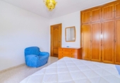 Chalet independiente con terreno en venta en la España, Cájar, ref: TR411831 foto