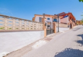 Chalet independiente con terreno en venta en la España, Cájar, ref: TR411831 foto