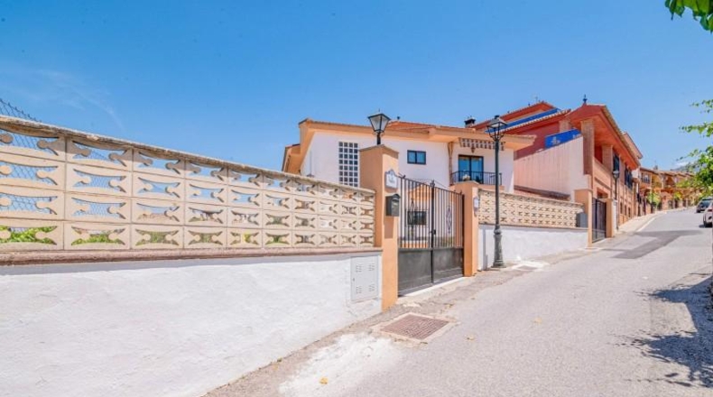 Granada - Cájar - 1105m2