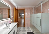 Chalet independiente con terreno en venta en la España, Padul, ref: TR411830 foto
