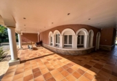 Chalet independiente con terreno en venta en la España, Callosa de Segura, ref: TR348366 foto
