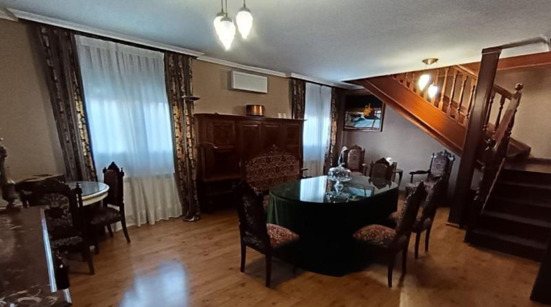 Вальядолид - Renedo de Esgueva - 1122m2