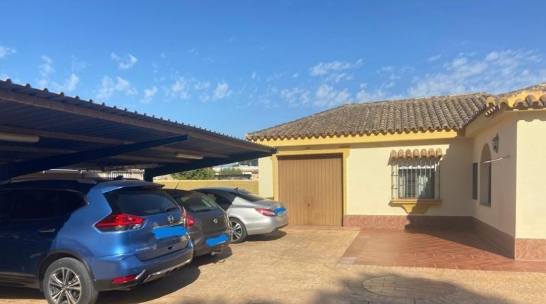 Кадис - Chiclana de la Frontera - 1088m2