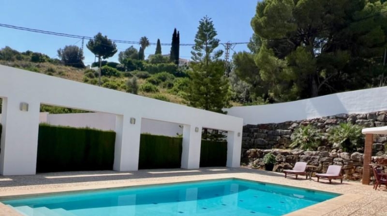 Alicante - Pedreguer - 1900m2
