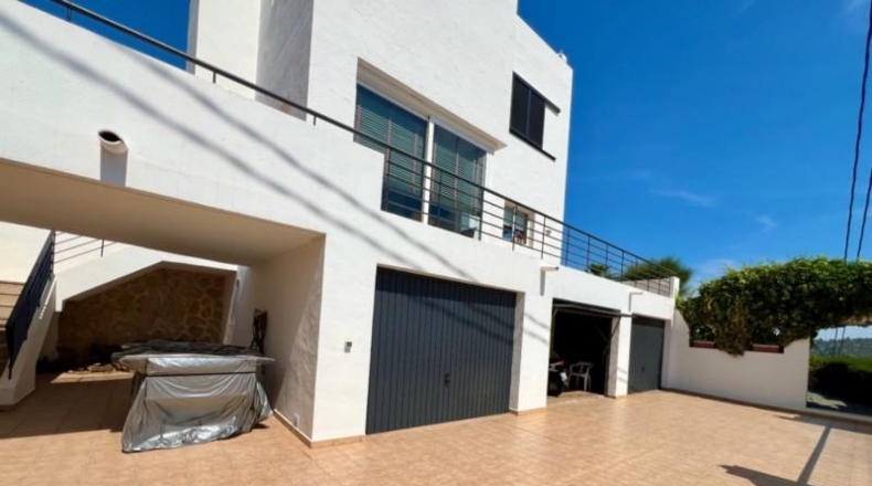 Alicante - Pedreguer - 1900m2
