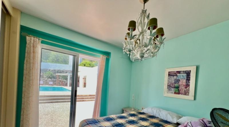 Alicante - Pedreguer - 1900m2