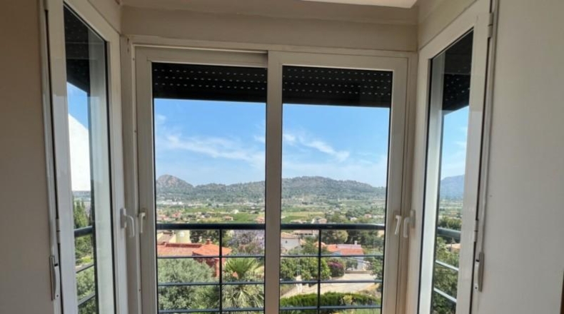 Alicante - Pedreguer - 1900m2