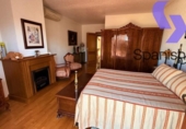 Chalet independiente con terreno en venta en la España, Benidorm, ref: TR400896 foto