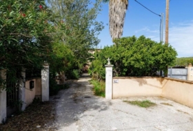 Sóller 1690&nbsp;м²