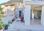 Chalet independiente con terreno en venta en la España, Alicante, ref: TR163472 foto