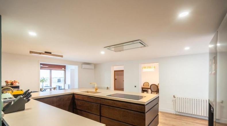 Мадрид - Las Rozas de Madrid - 2504m2