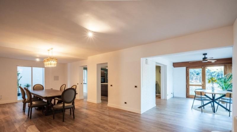 Мадрид - Las Rozas de Madrid - 2504m2