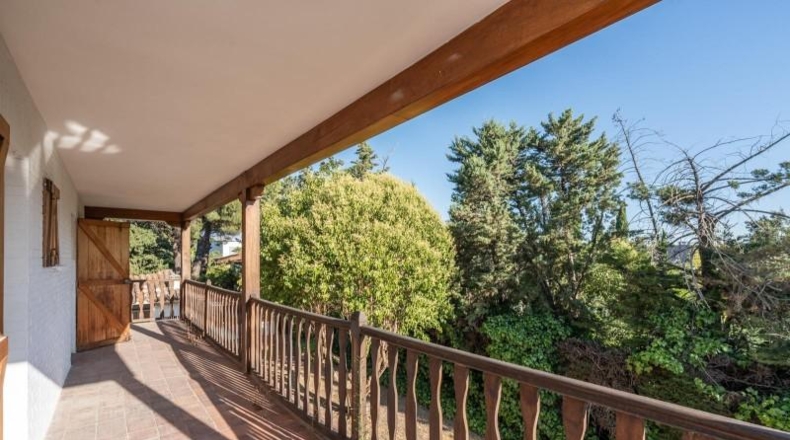 Мадрид - Las Rozas de Madrid - 2504m2
