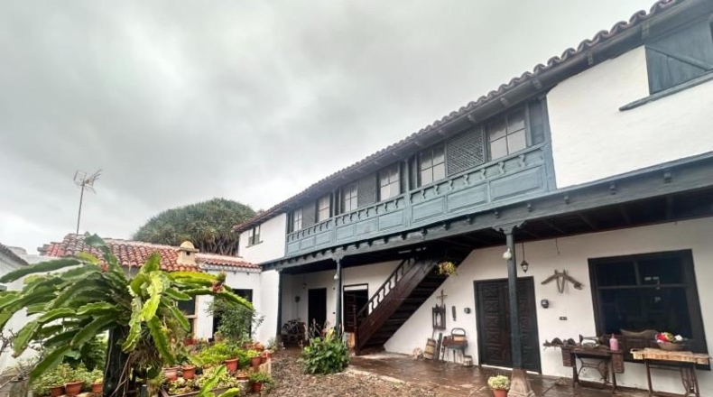 Santa Cruz de Tenerife - La Cisnera - 300000m2