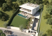 Chalet independiente con terreno en venta en la España, Estepona, ref: TR239413 foto