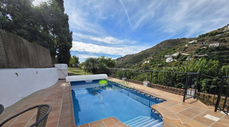 Málaga - Torrox - 1061m2