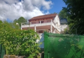 Дом с участком на продажу в городе Виго. Фото