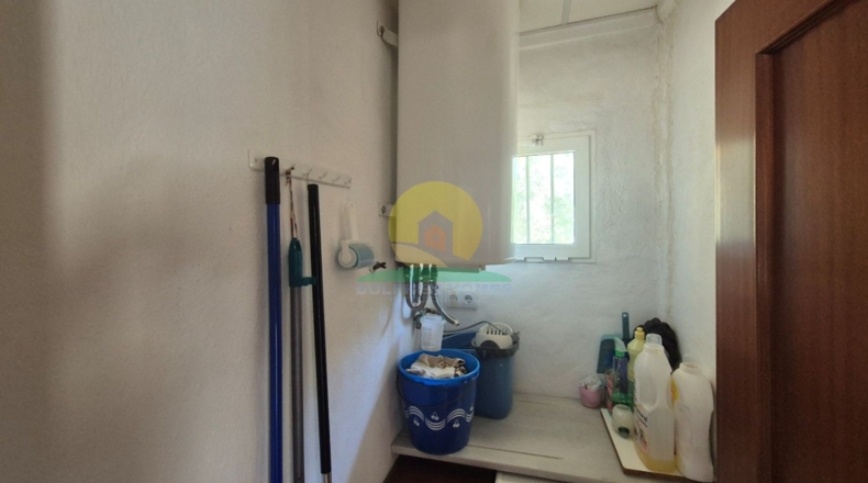 Valencia - Agullent - 2443m2