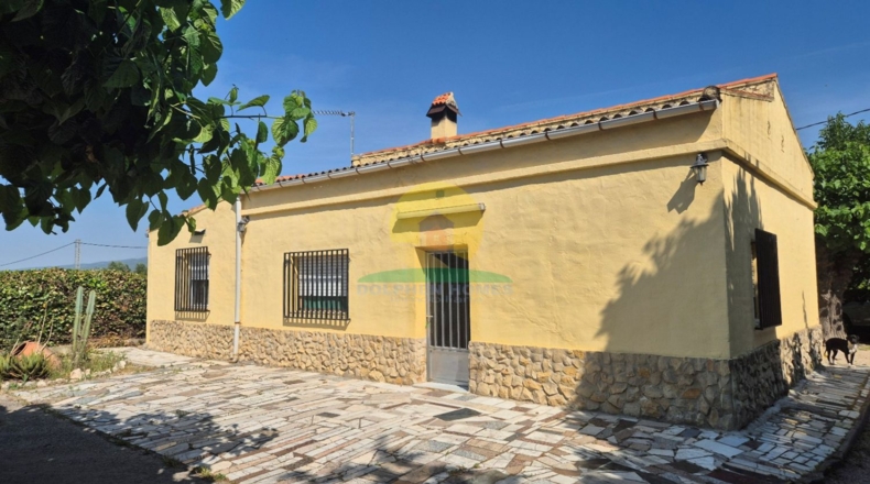 Valencia - Agullent - 2443m2