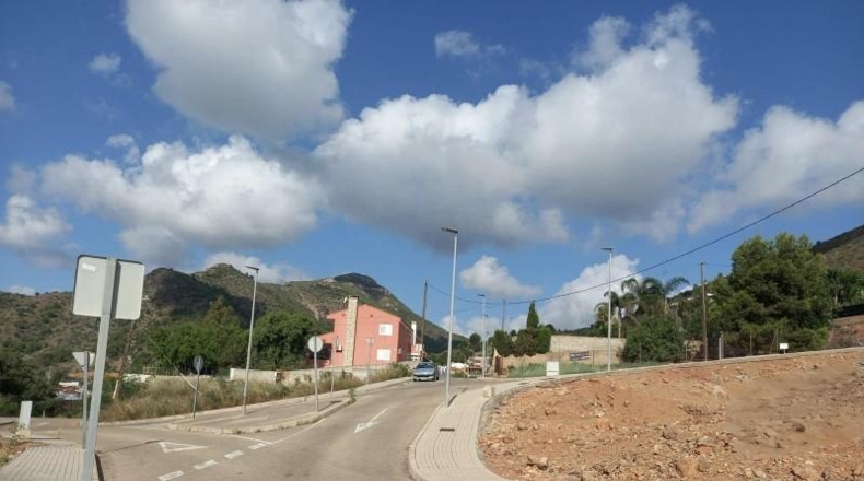 Кастельон - la Vall d'Uixó - 653m2