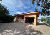 Chalet independiente con terreno en venta en la España, San Román de los Montes, ref: TR411936 foto