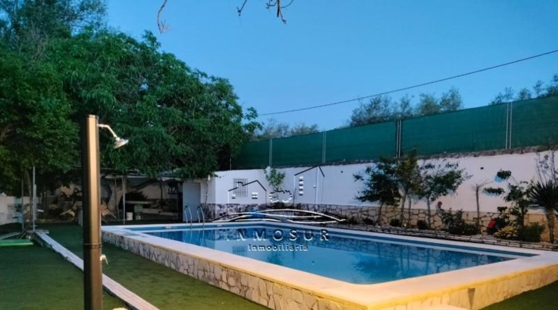 Córdoba - Lucena - 800m2