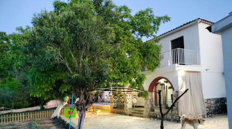Córdoba - Lucena - 800m2