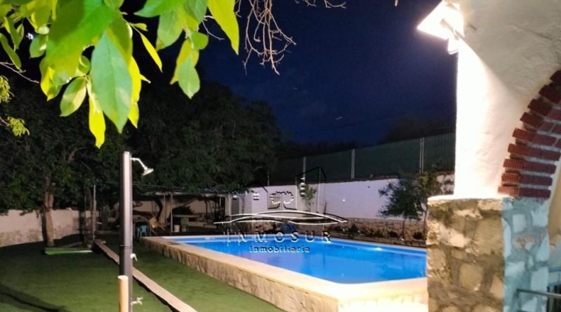 Córdoba - Lucena - 800m2