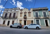 Отдельно стоящий дом с участком на продажу в городе Llagostera Фото