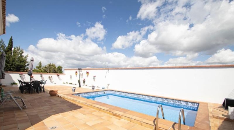 Granada - Nívar - 375m2