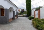 Chalet independiente con terreno en venta en la España, Esparreguera, ref: TR411974 foto