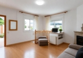 Chalet independiente con terreno en venta en la España, Esparreguera, ref: TR411974 foto