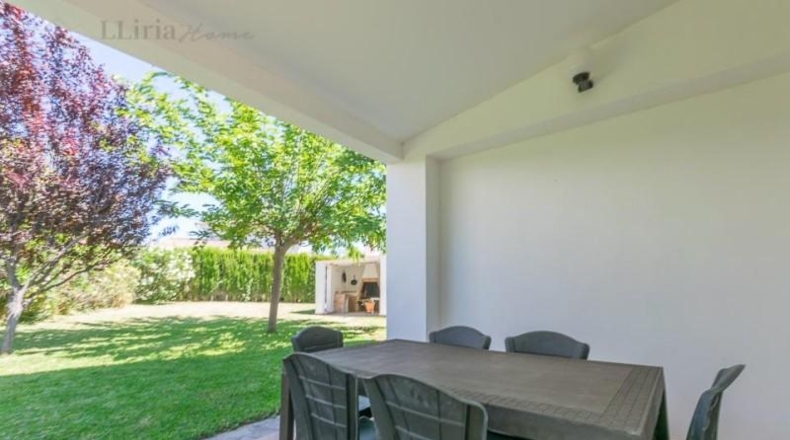 Valencia - Llíria - 1008m2
