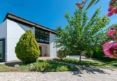 Detached villa with land for sale on España, Llíria, ref: TR411989 photo