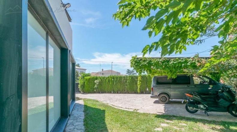 Valencia - Llíria - 1008m2
