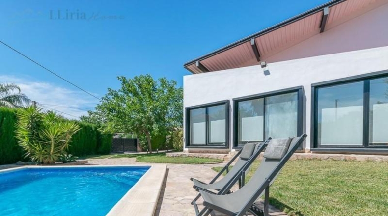 Valencia - Llíria - 1008m2