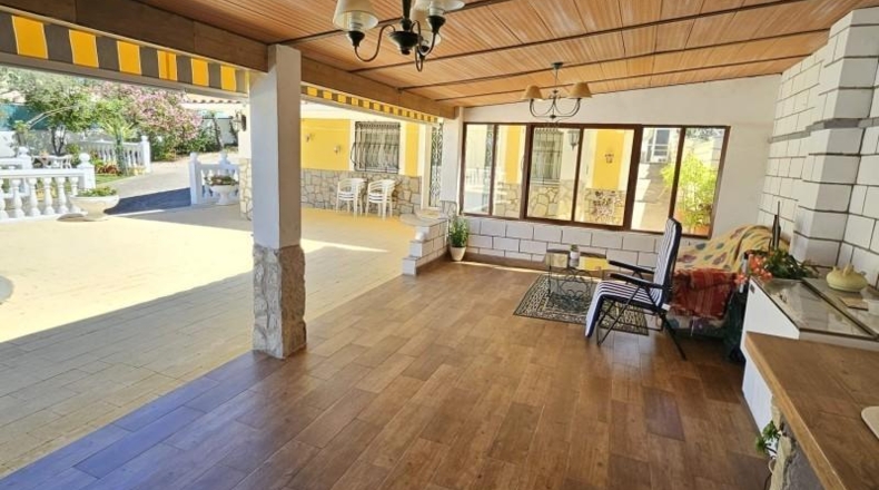Касерес - Malpartida de Cáceres - 7000m2