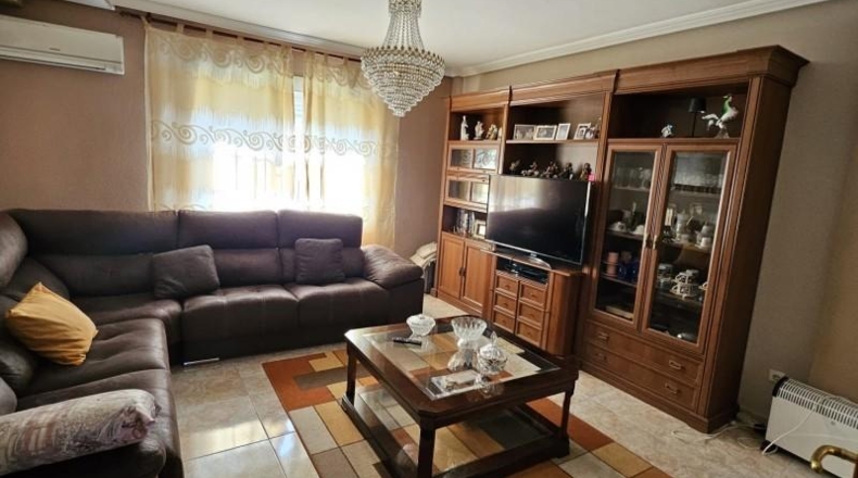 Касерес - Malpartida de Cáceres - 7000m2