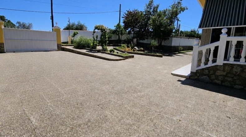 Касерес - Malpartida de Cáceres - 7000m2