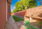 Chalet independiente con terreno en venta en la España, Chiclana de la Frontera, ref: TR411991 foto